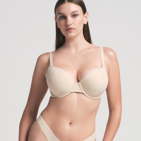 SKIMS *NWT Fits Everybody T-SHIRT BRA - Picture 3 of 6